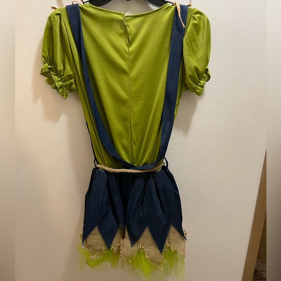 Spirit Halloween - Sweet Scarecrow Costume w/Accessories - Picture 4 of 9